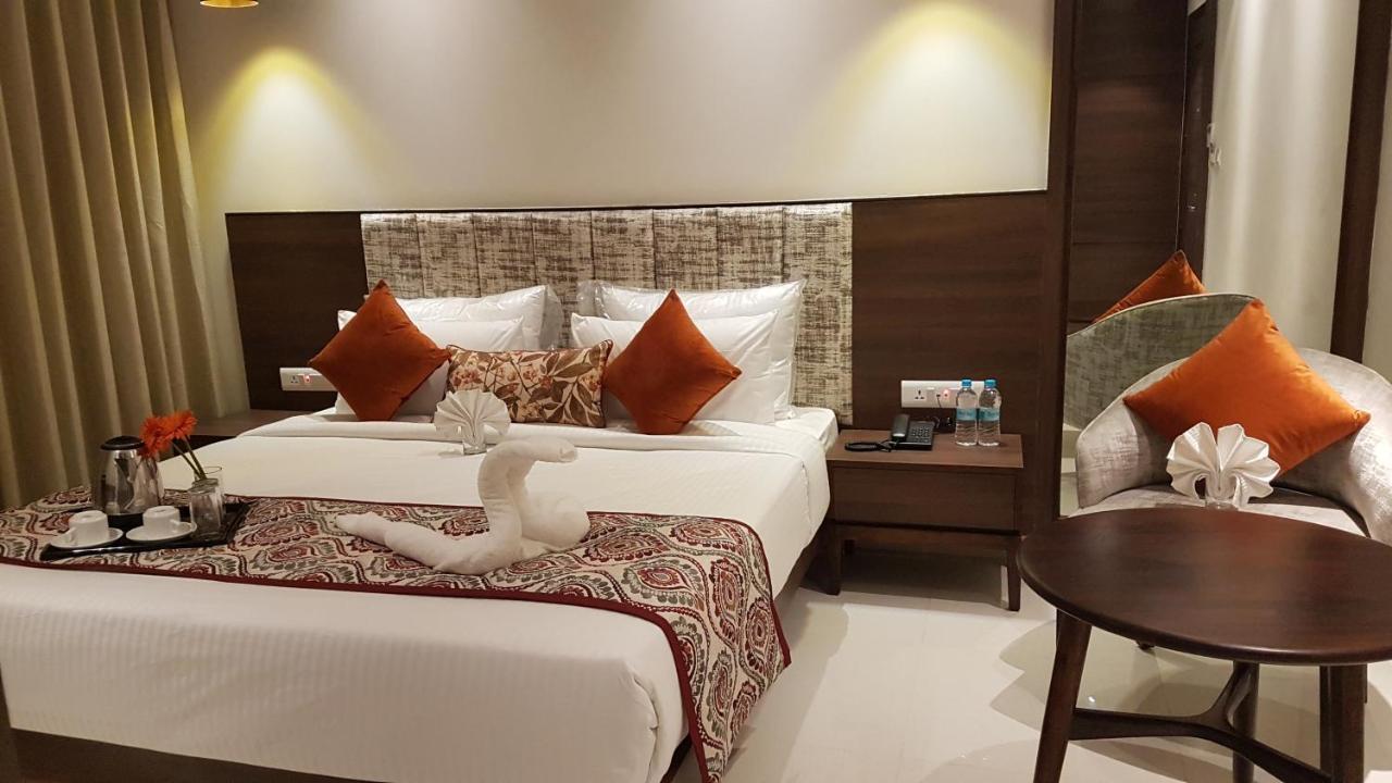 Hotel Sumaditya Dźajpur Zewnętrze zdjęcie