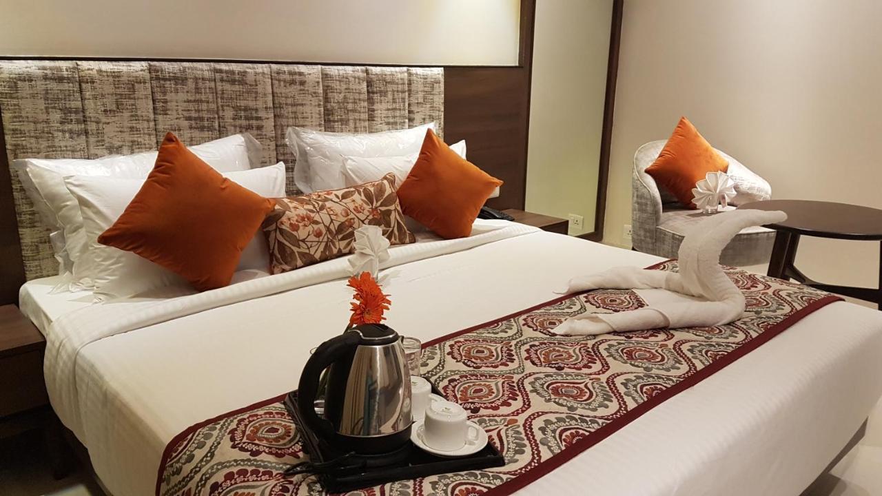 Hotel Sumaditya Dźajpur Zewnętrze zdjęcie