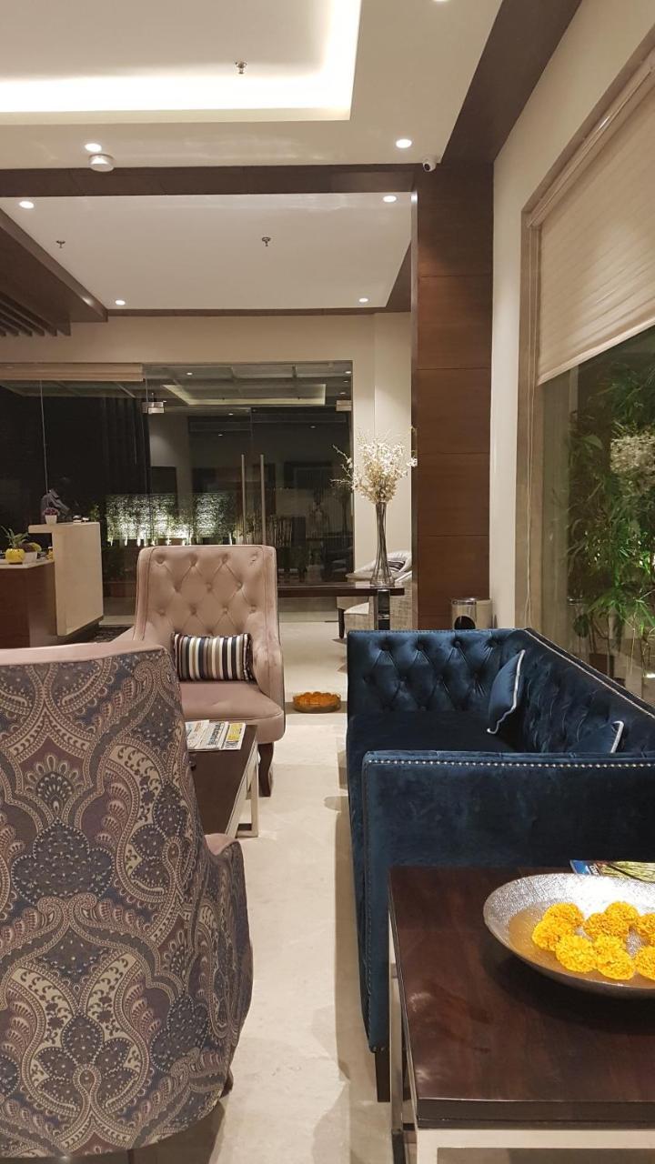 Hotel Sumaditya Dźajpur Zewnętrze zdjęcie